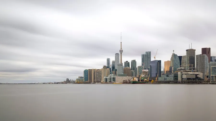 Coinbase launches regulated crypto derivatives in Canada